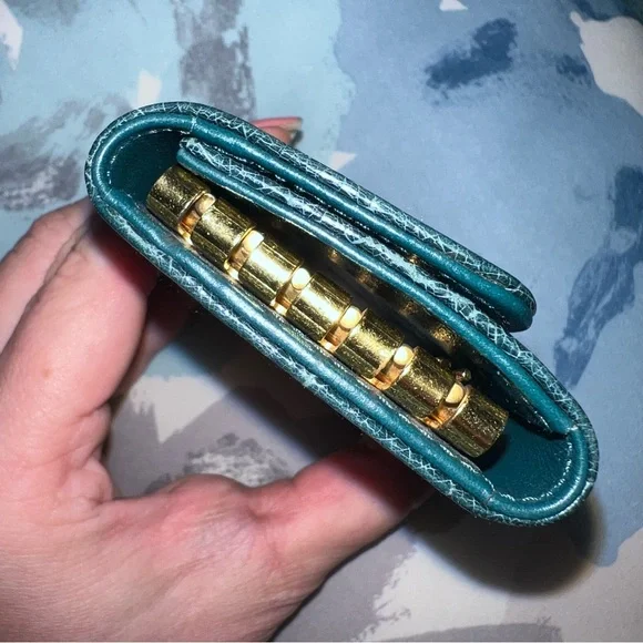 Authentic Miu Miu Keyholder Green - Picture 9 of 15